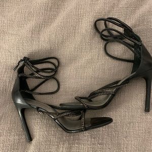 Stuart Weitzman X Chain Strappy Sandal size 10